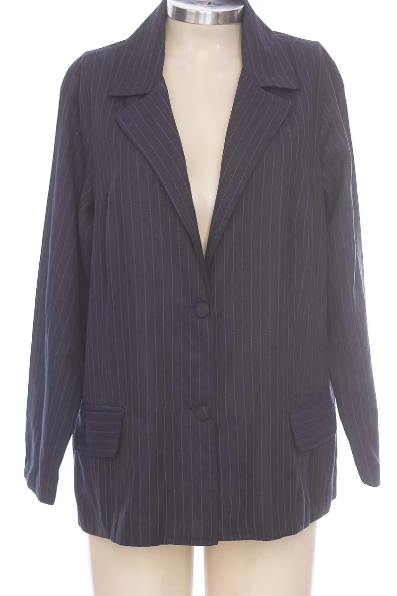 CHAQUETA / ABRIGO COLOR AZUL  YORLYN PACHECO