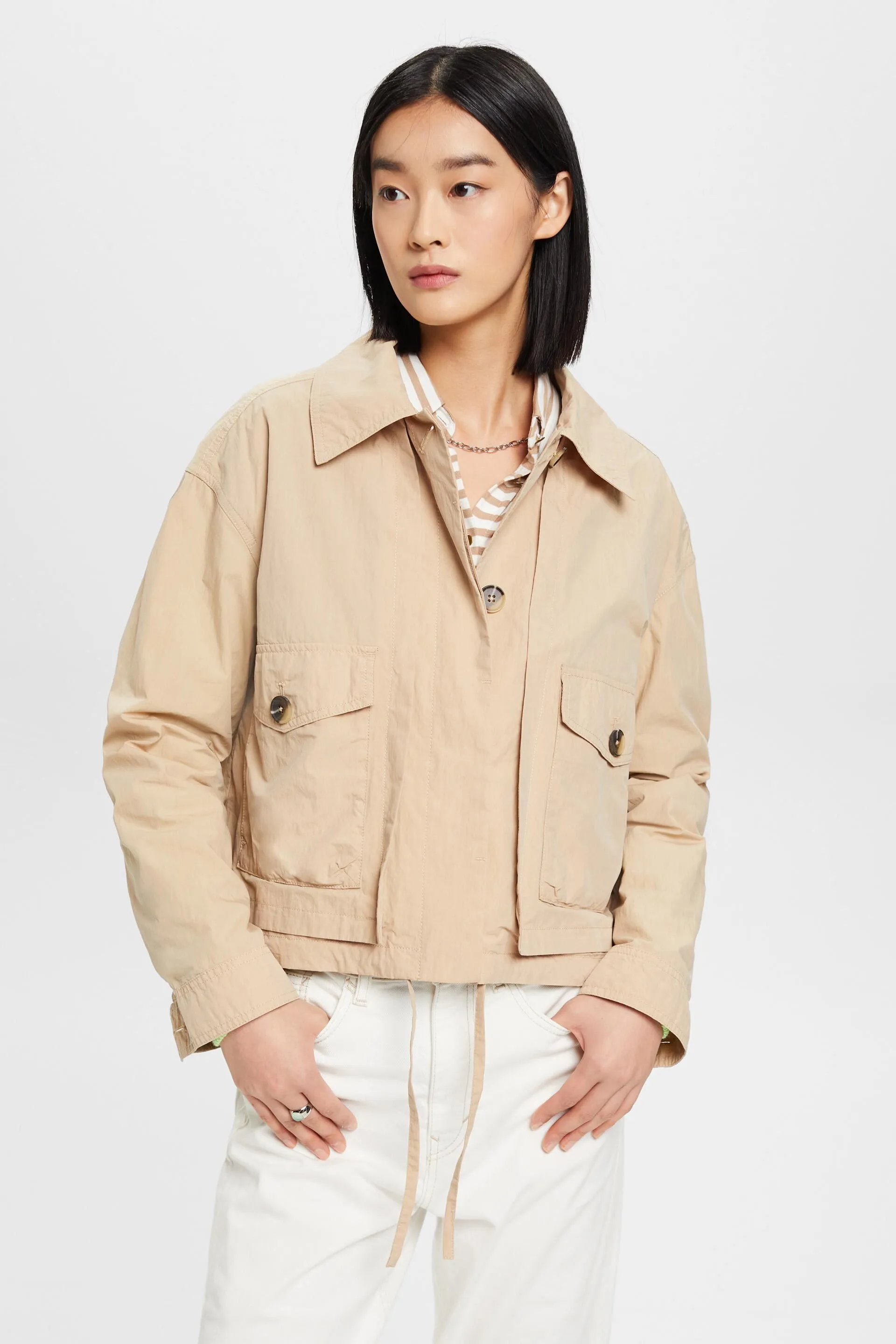Chaqueta corta Lightweight