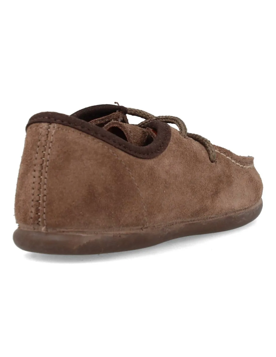 CHUCHES  ZAPATITO WALLABEE SERRAJE TAUPE