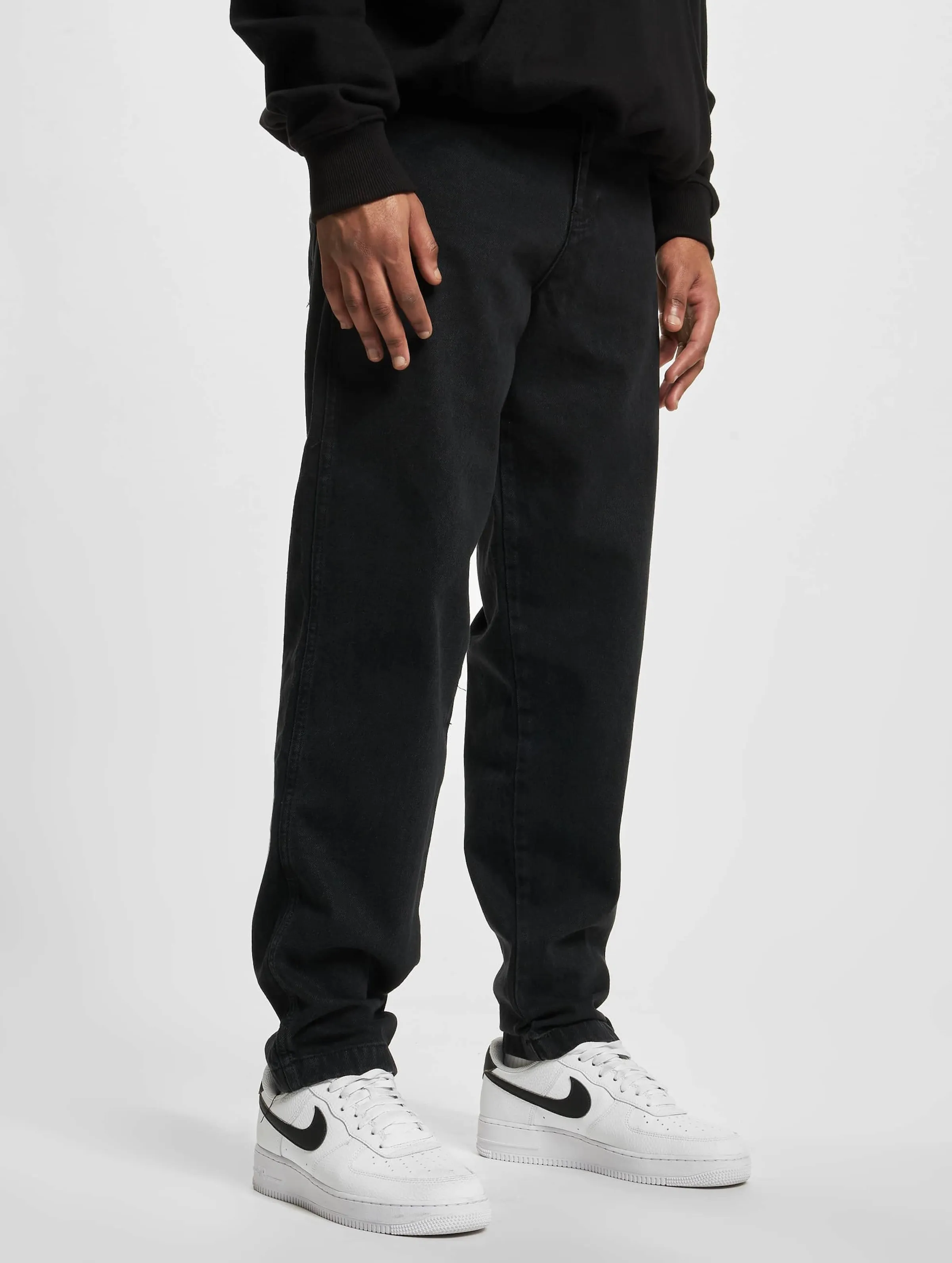 DEF Tapered Loose Fit