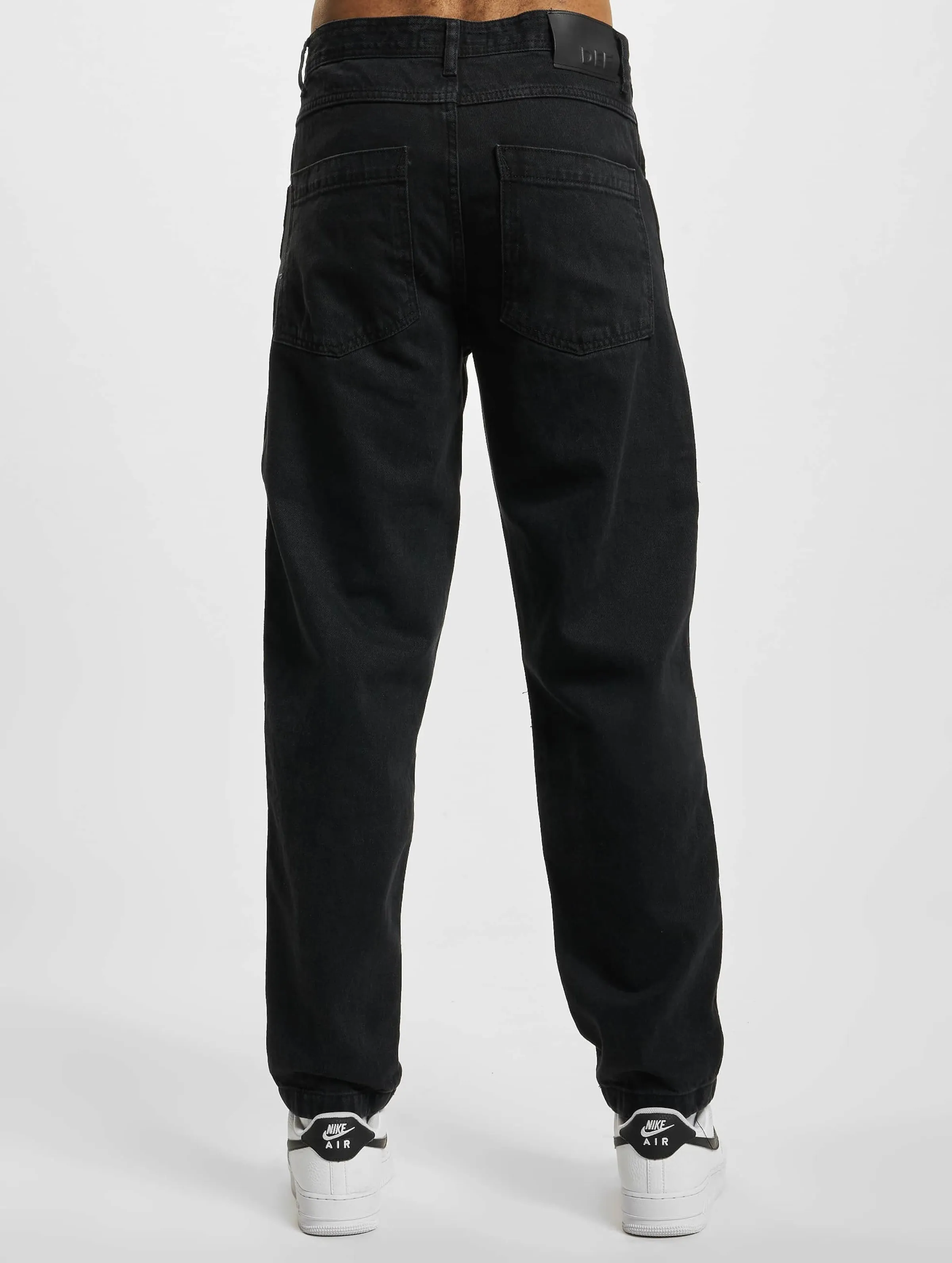 DEF Tapered Loose Fit