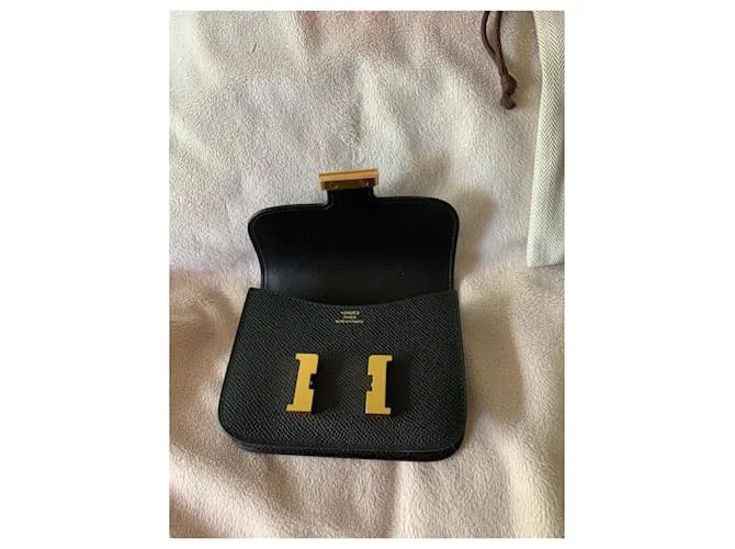 Hermès Compacto delgado Constance Negro 