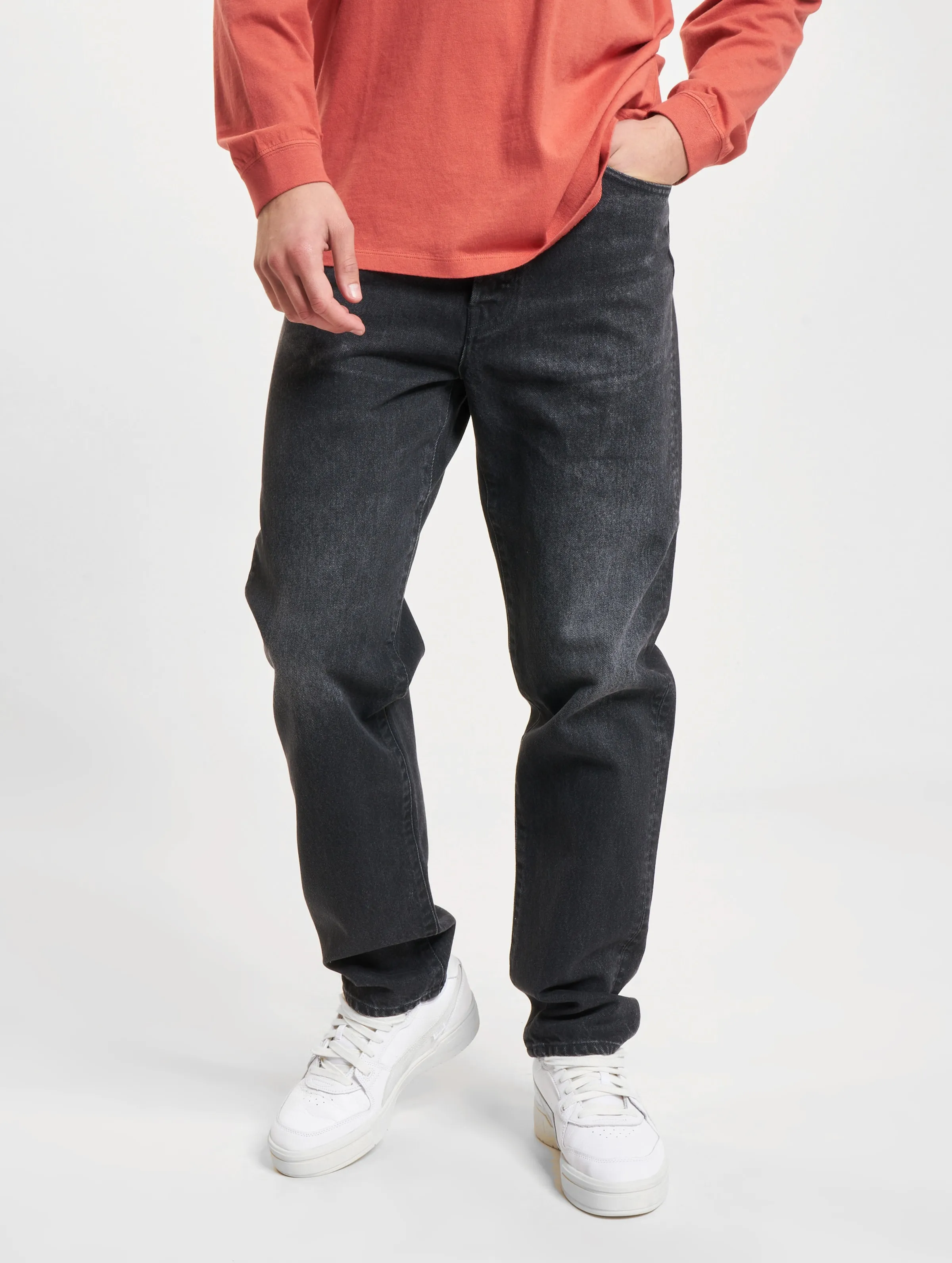 Loose Tapered