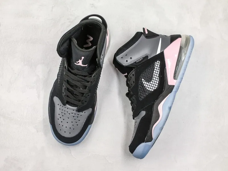 Nike Jordan Mars Modelo 111M