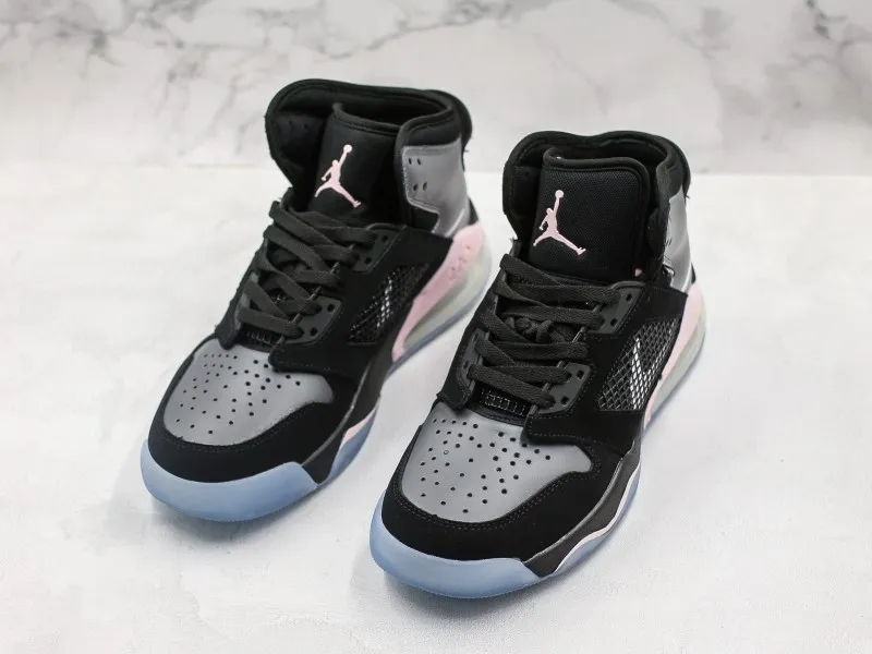 Nike Jordan Mars Modelo 111M