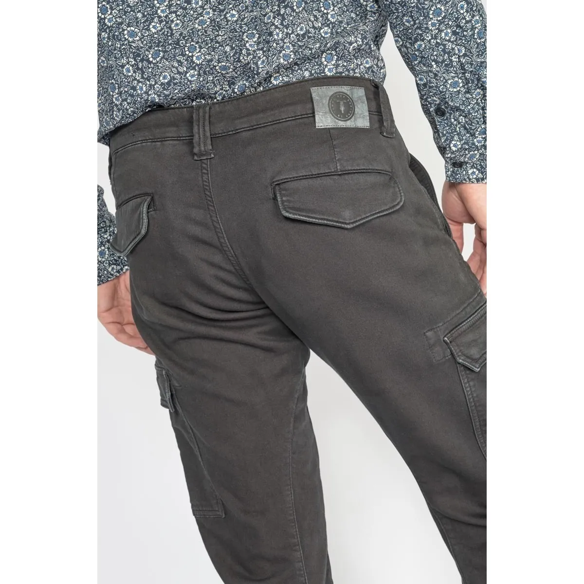 Pantalón carrot KOGE