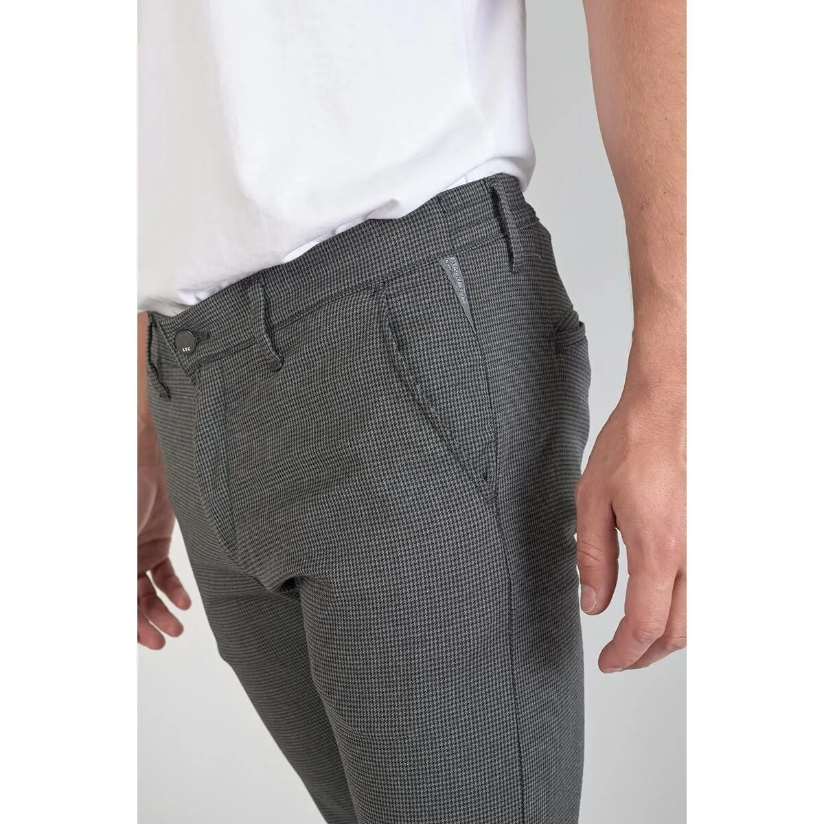 Pantalón carrot MILOW