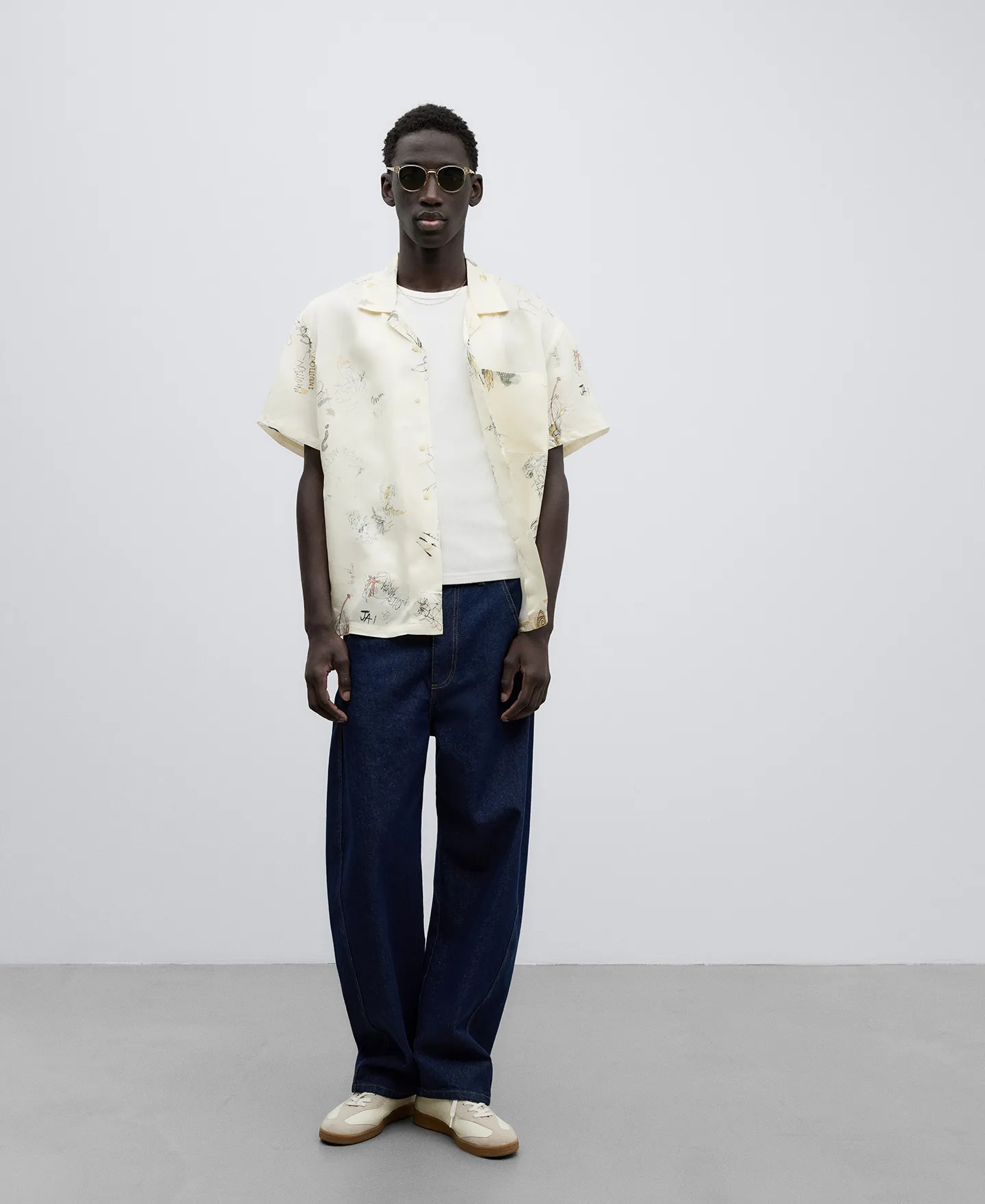 Printed oversize shirt man