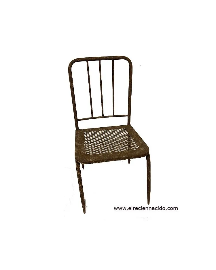 Silla de hierro marrón para niños