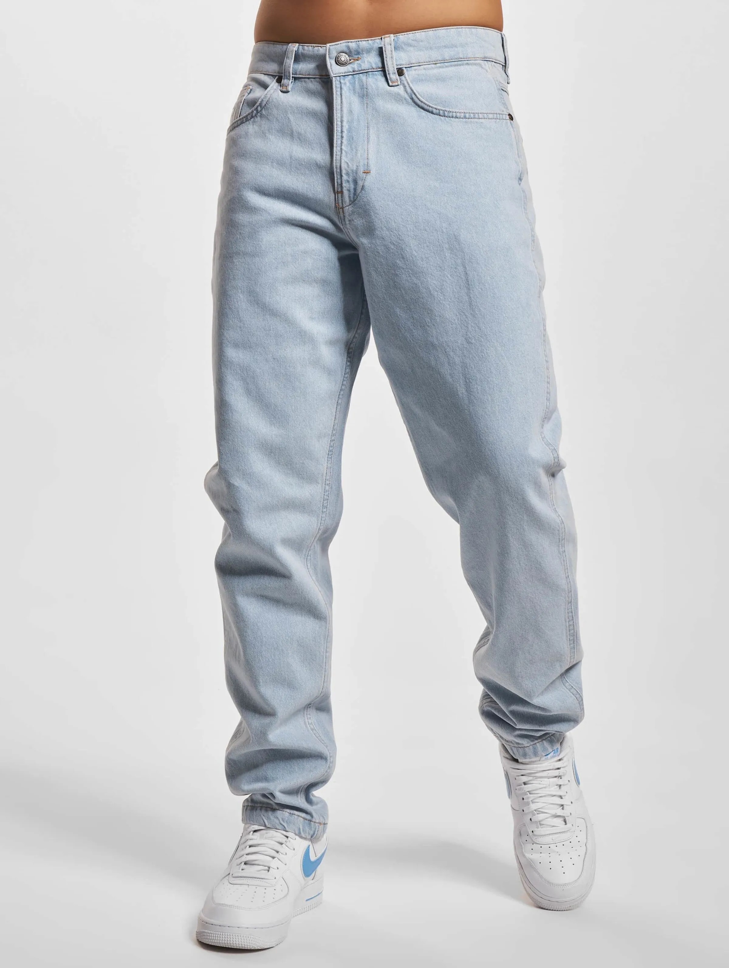 Small Signature Tapered Five Pocket