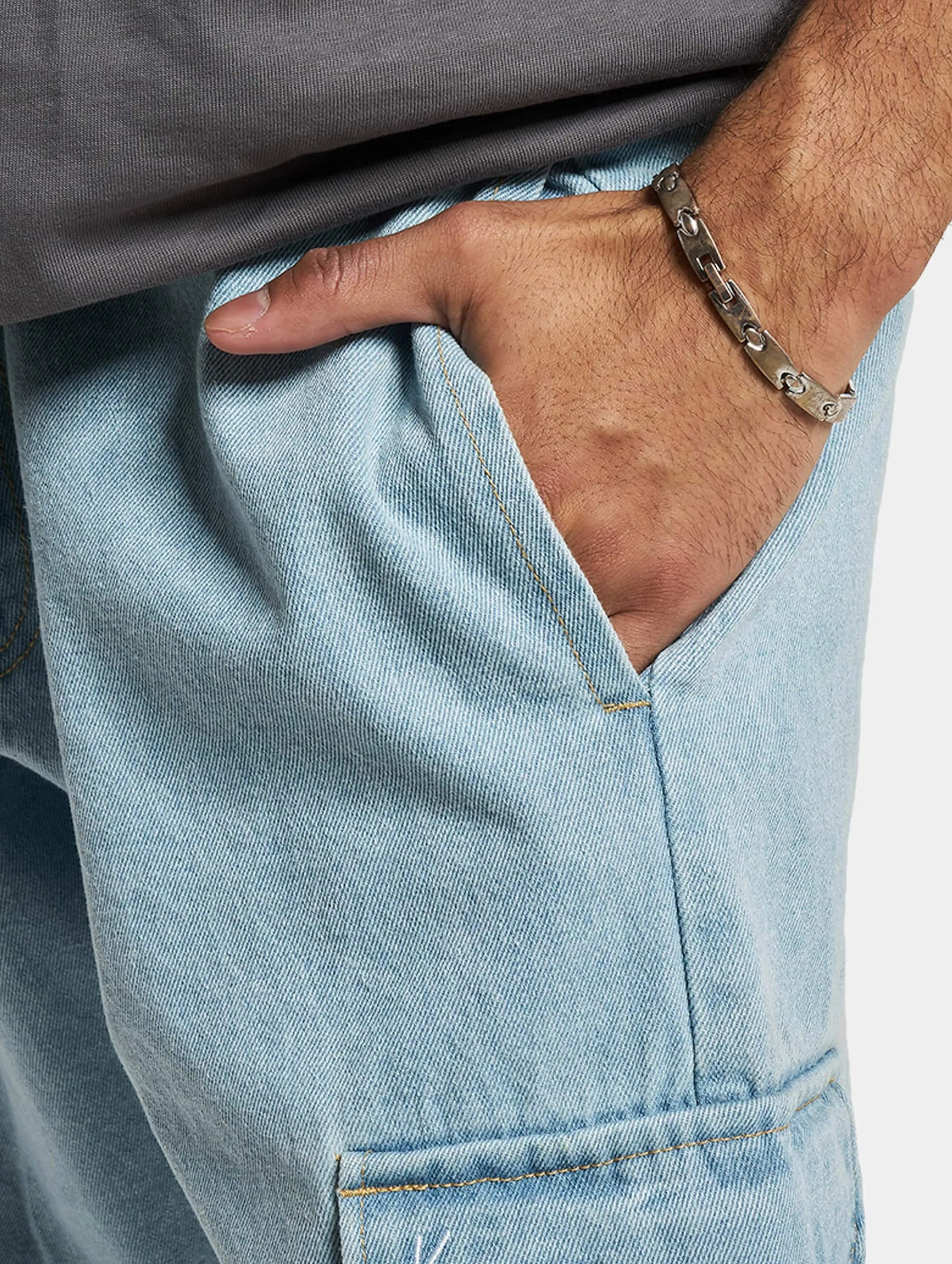 Small Signature Tapered 