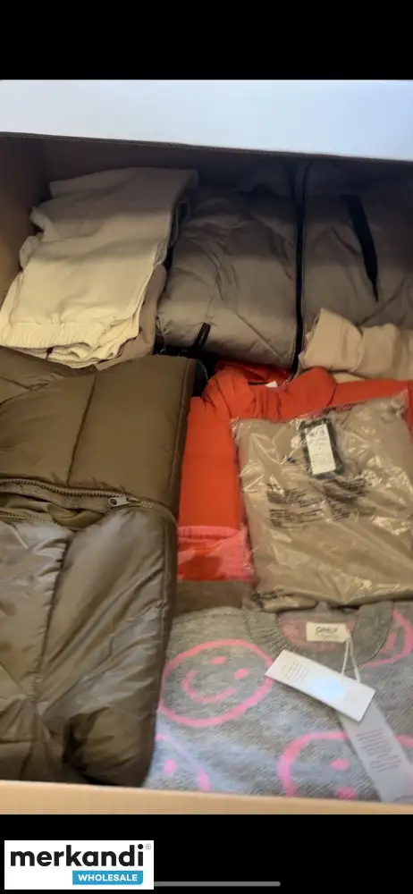 STOCK MARCA DE ROPA GRIFFE HOMBRES, MUJERES, NIÑOS KG