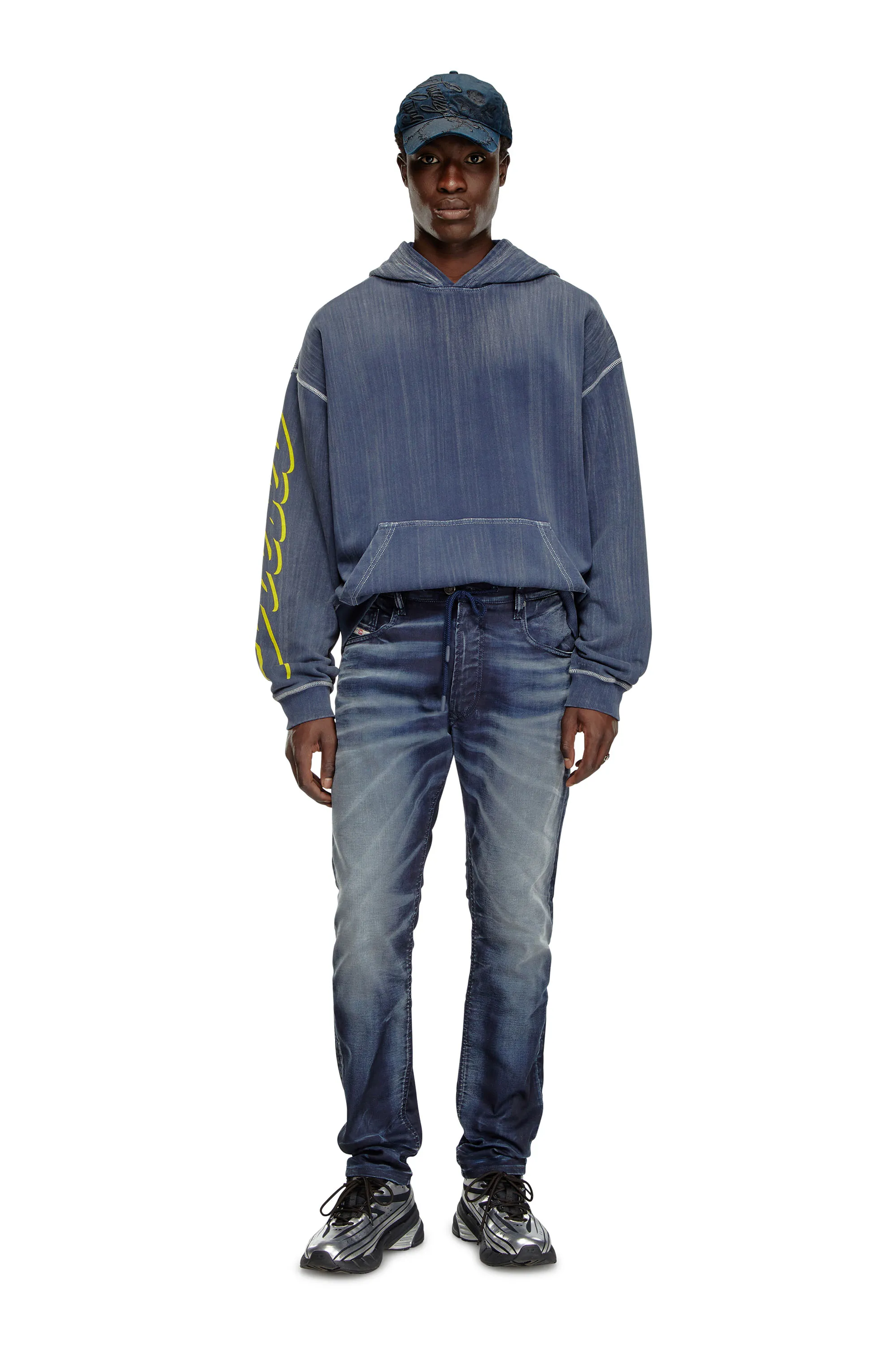 TAPERED 2030 DKROOLEY JOGGJEANS® 068MD