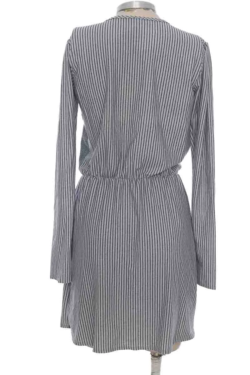 VESTIDO / ENTERIZO COLOR GRIS  CARMEL