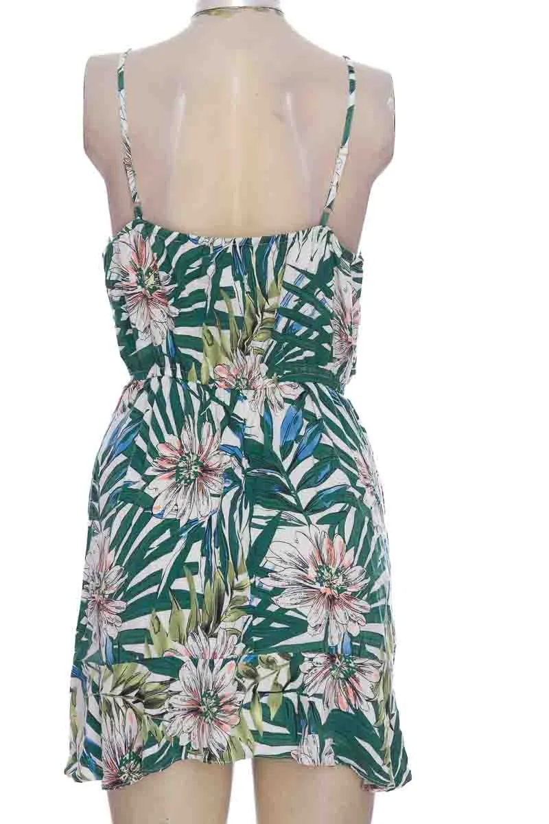 VESTIDO / ENTERIZO COLOR VERDE  MOSSIMO