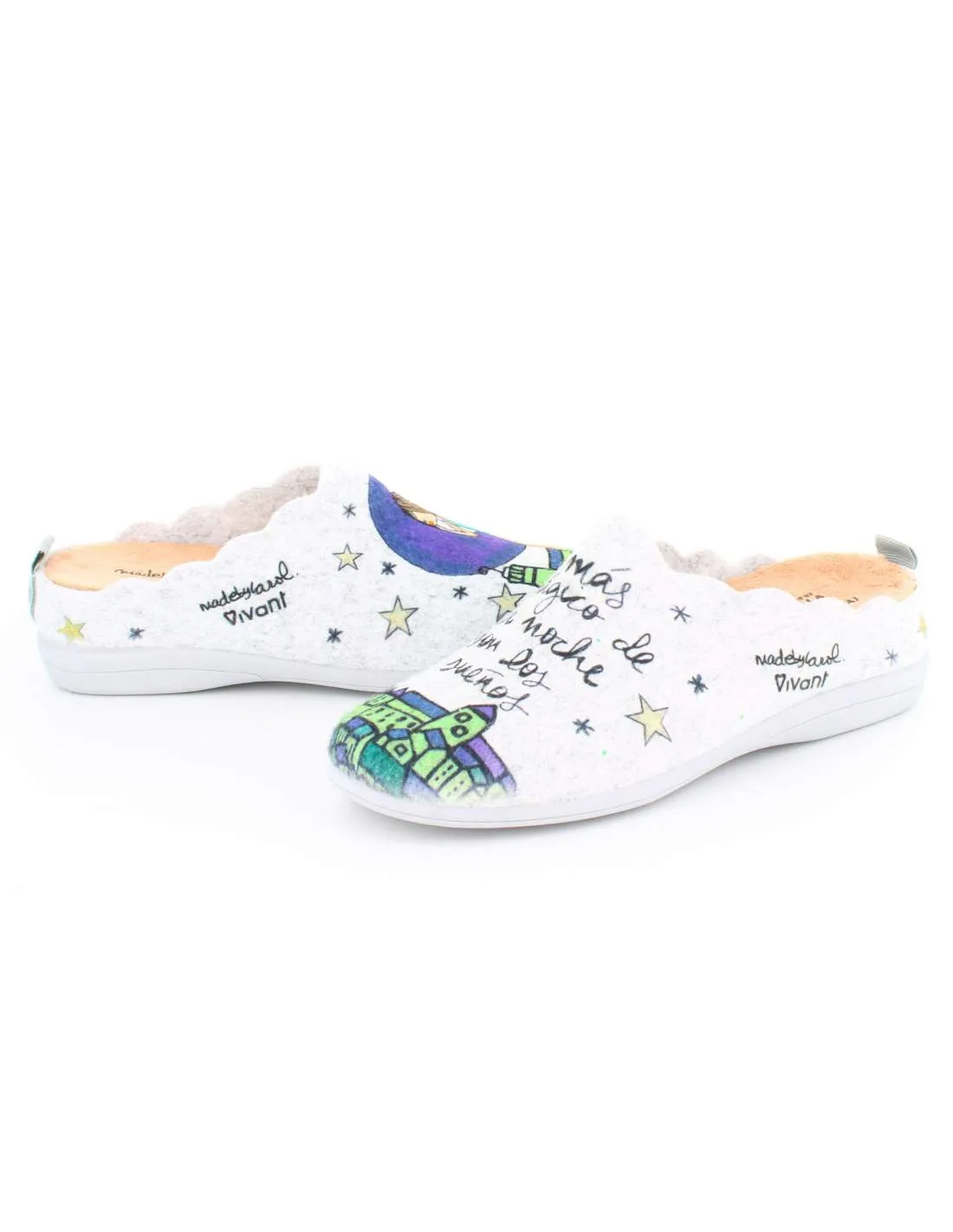Zapatillas de Casa "Lo más mágico de la noche son los sueños" Fieltro Gris