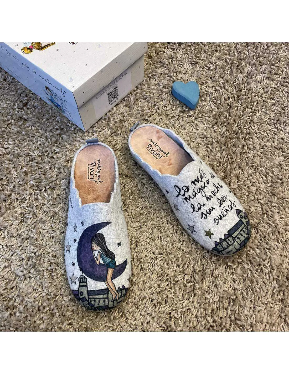 Zapatillas de Casa "Lo más mágico de la noche son los sueños" Fieltro Gris