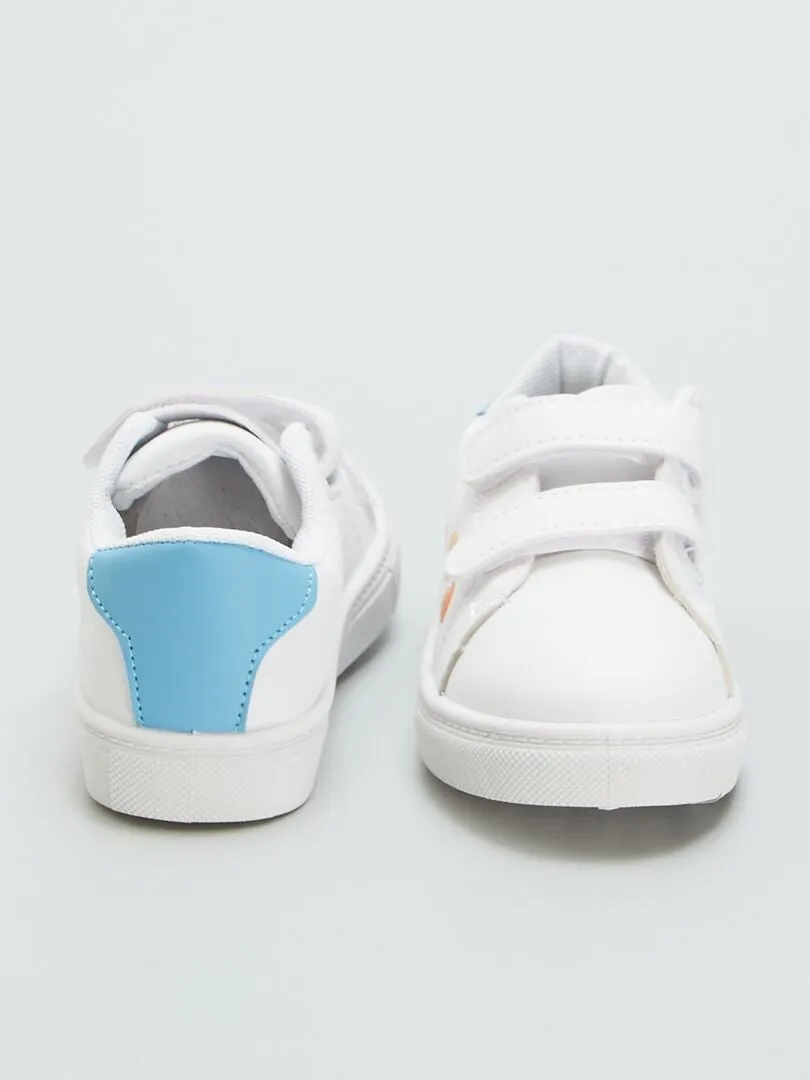 ZAPATILLAS MODERNAS 'CORAZONES'  BLANCO