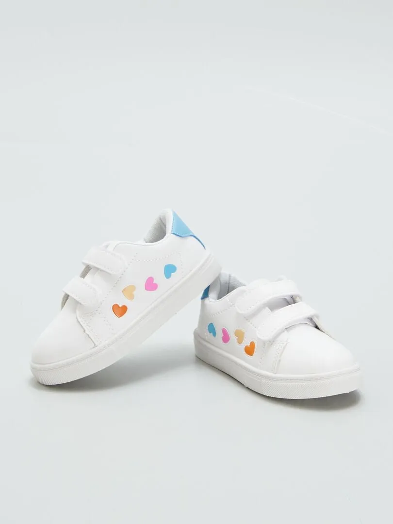 ZAPATILLAS MODERNAS 'CORAZONES'  BLANCO